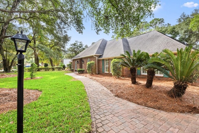 Photo - 1300 Windward Cir