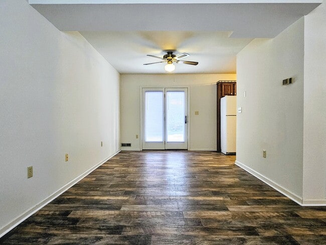 Photo - 11 Oriole Dr