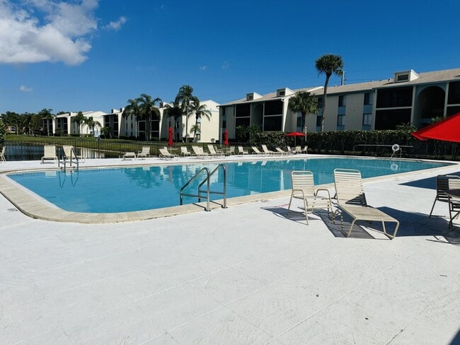 Photo - 1115 Green Pine Blvd Unit A1