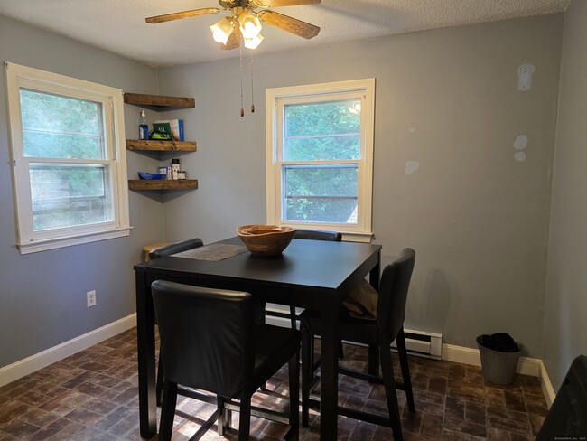 Photo - 40 Hillside Ave