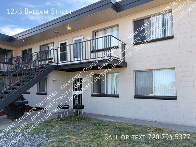 Photo - 1273 Balsam St