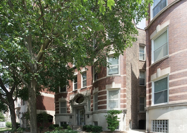 Building Photo - 5623 S. Dorchester