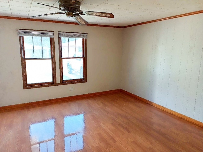 Photo - 915 E Ash St