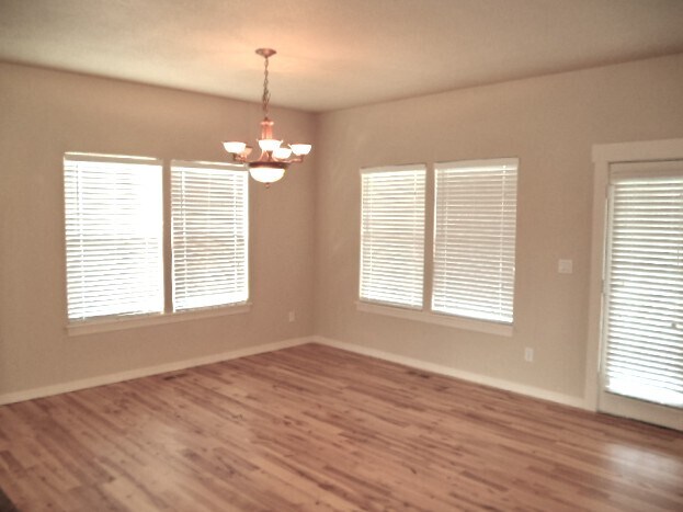 Photo - 549 S Lodestone Ave