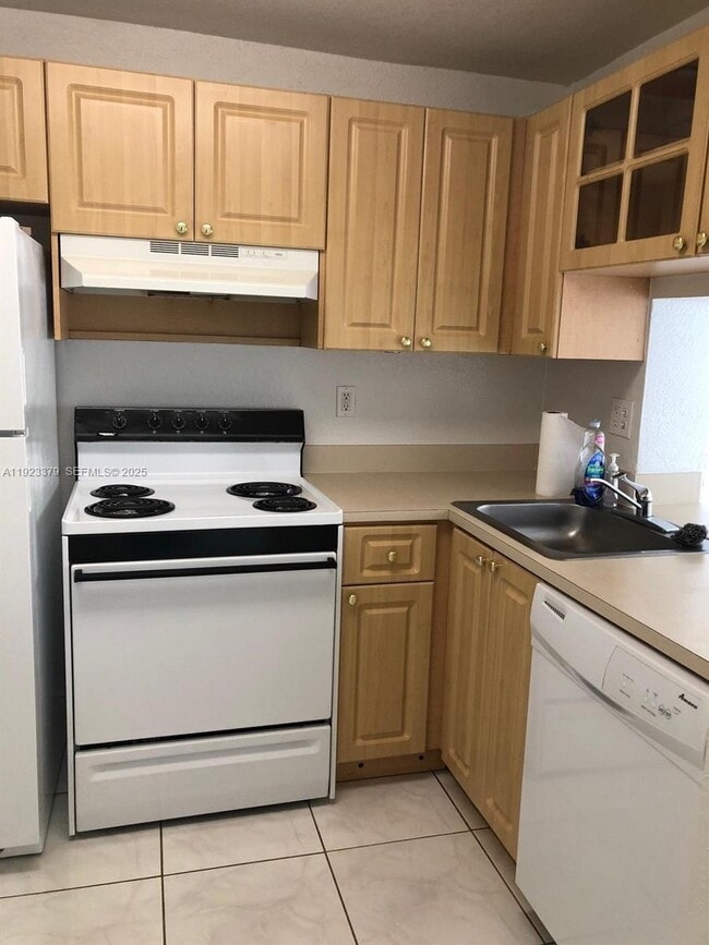 Photo - 9360 Fontainebleau Blvd Unit 308