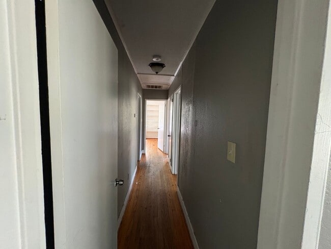 Photo - 3 Bedroom 1 Bath House for Rent