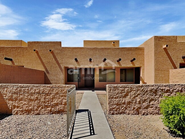 Building Photo - 8940 W Olive Ave