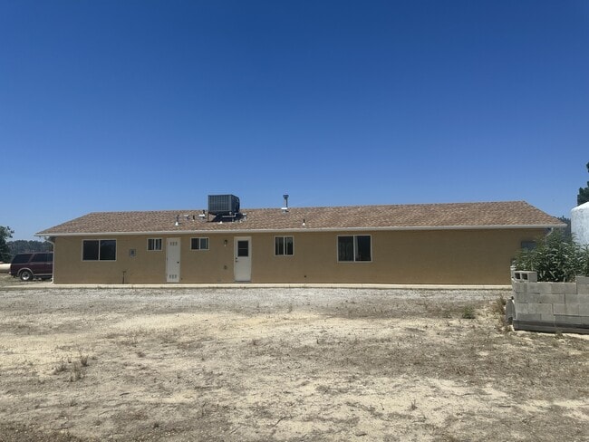 Photo - 43287 Lower Hilltop Ln