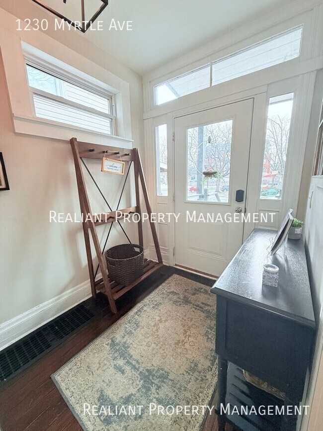 Photo - 1230 Myrtle Ave