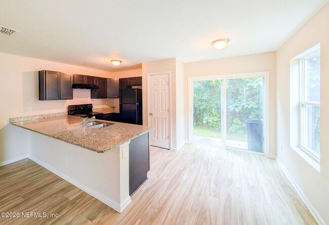 Photo - 6861 Lake Mist Ln