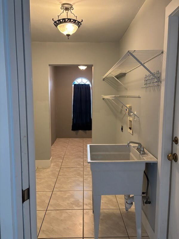 Photo - 300 Morse Plaza