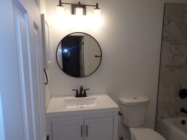 Photo - Remodeled Condo Located In Woodlake Villas Unidad 87