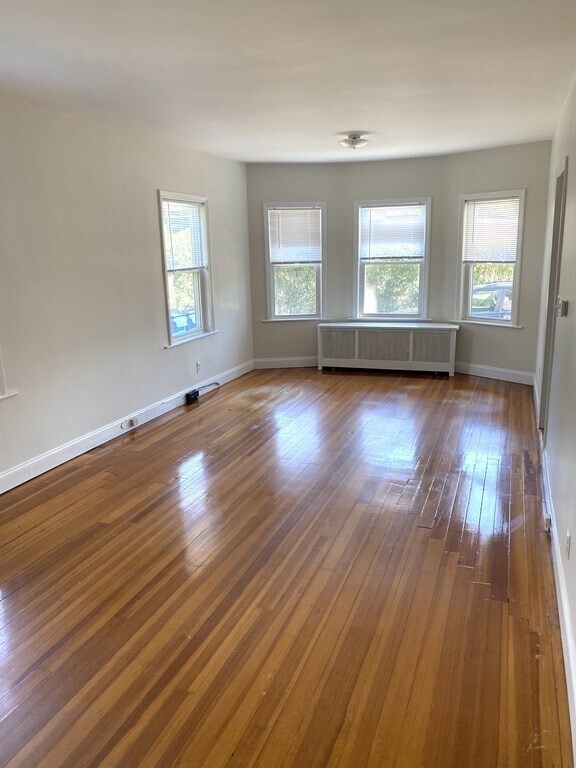 Photo - 1139 Beacon St Unit 1