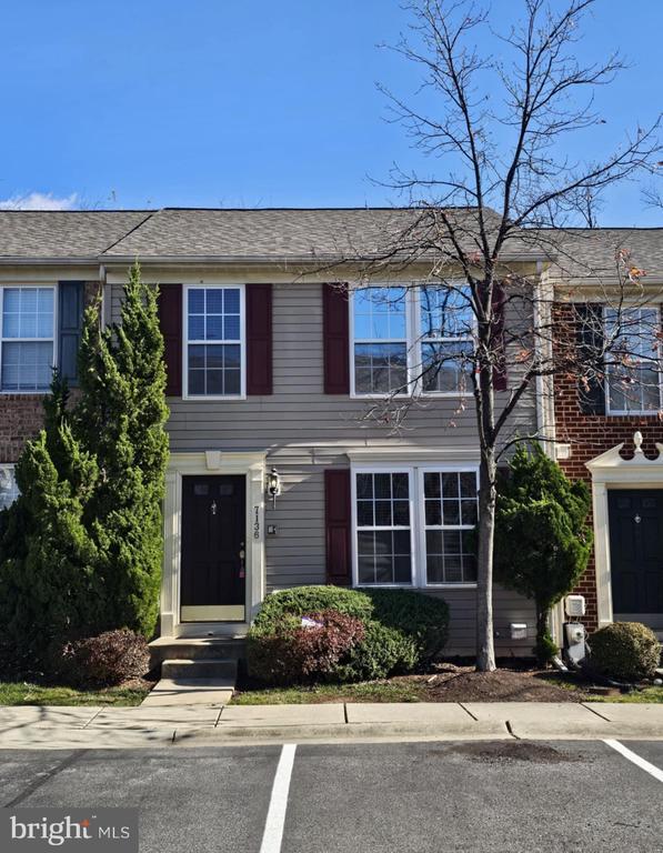 Photo - 7136 Deep Falls Way