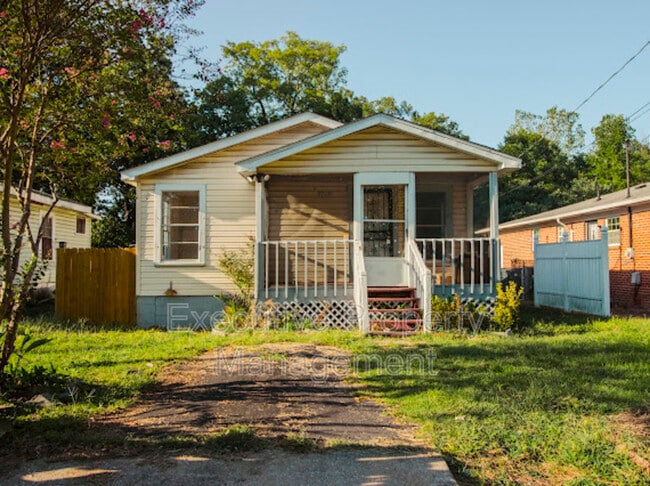 Building Photo - 3928 37th Ave N Rental