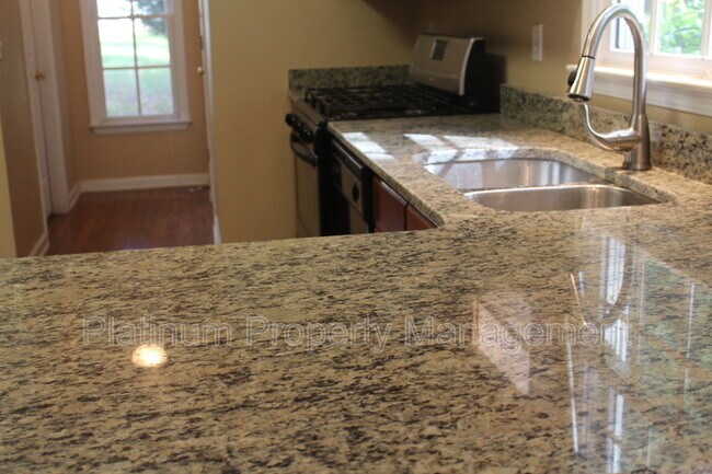 Photo - 5045 Tidewater Way