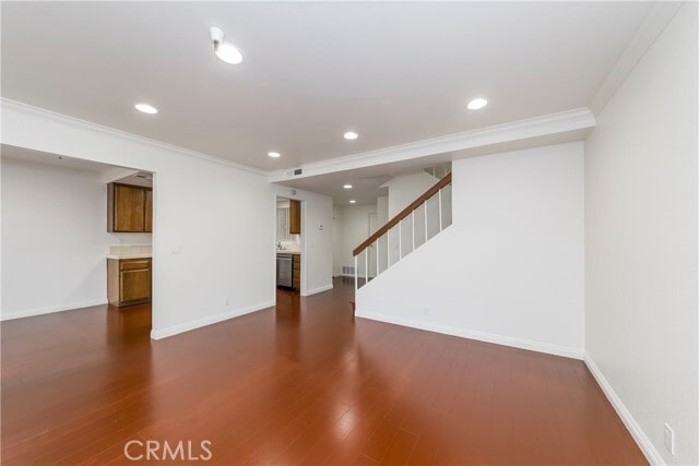 Photo - 8466 Kington Way