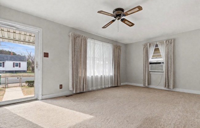 Living Room - 2409 Buford Ave