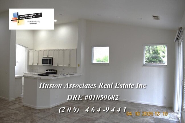 Photo - 3915 Bridlewood Cir