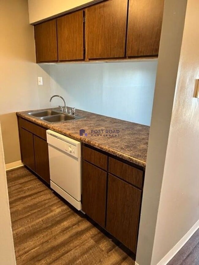 Photo - 555 W 27th St S Unit 201