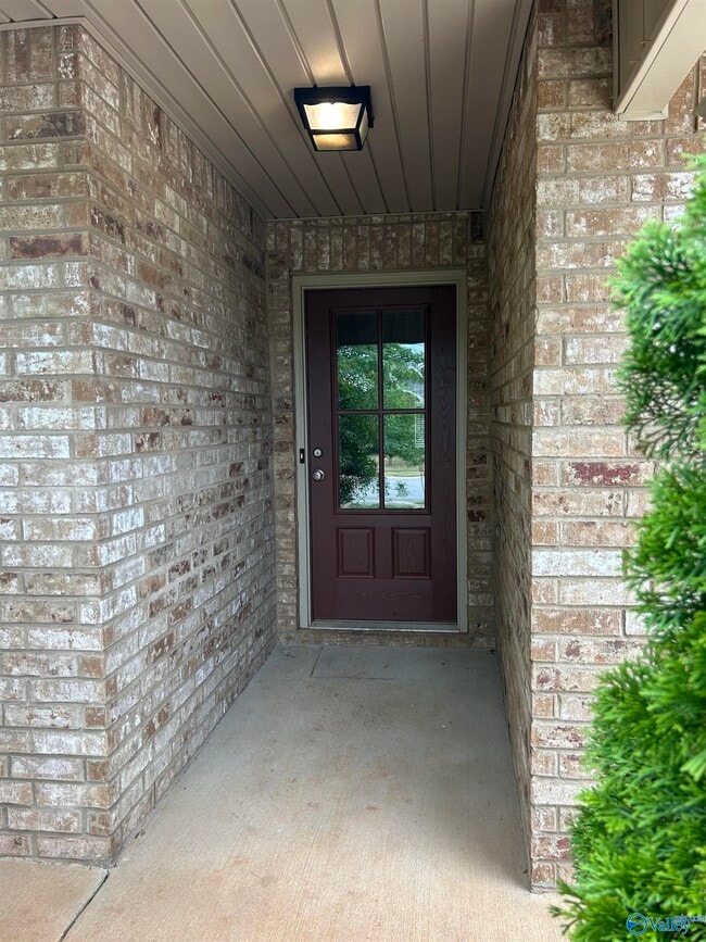 Photo - 122 Daymark Dr