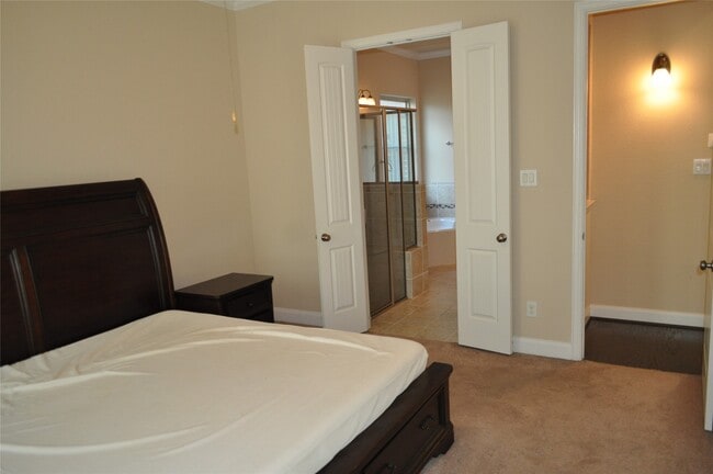 Photo - 28127 Scenic Shore Ln