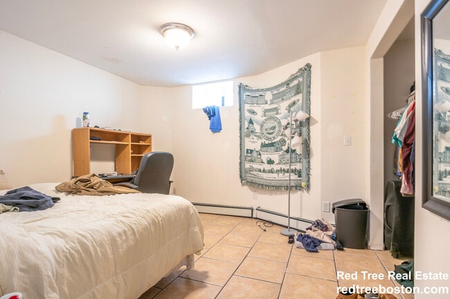 Photo - 18 Greylock Rd