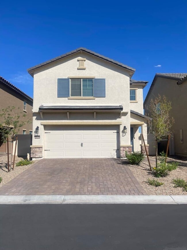 Building Photo - 4938 Amberlyn St