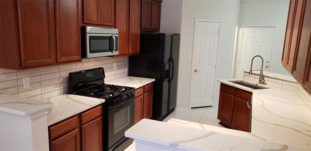 Photo - 3237 Parma Ln