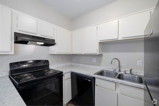 Cocina - Camelot Apartments and Townhomes