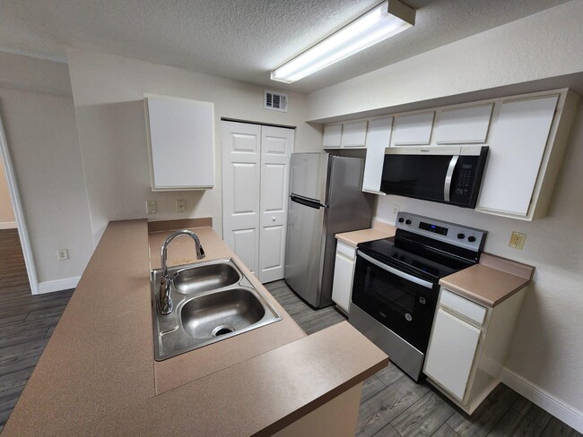 Photo - 151 SW Palm Dr Condo Unit 107