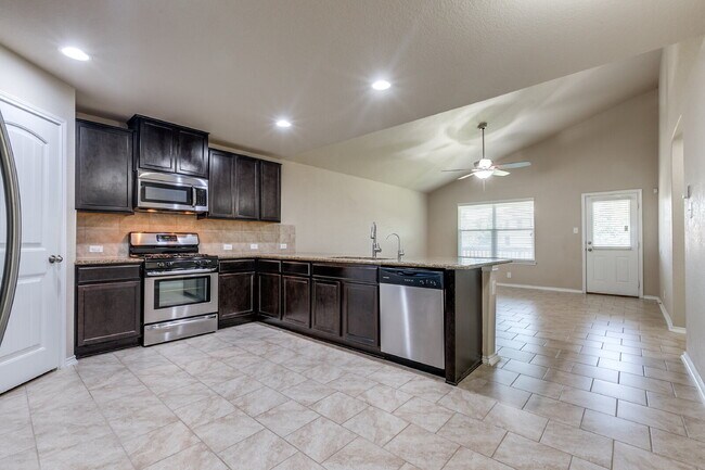 Photo - 15114 Cinnamon Teal