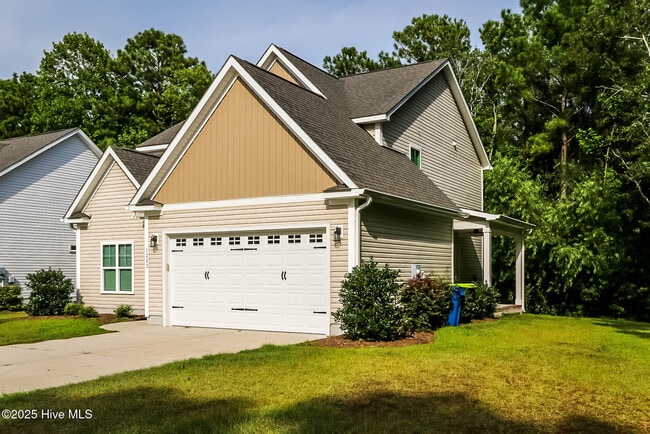 Photo - 1202 Woods Ct