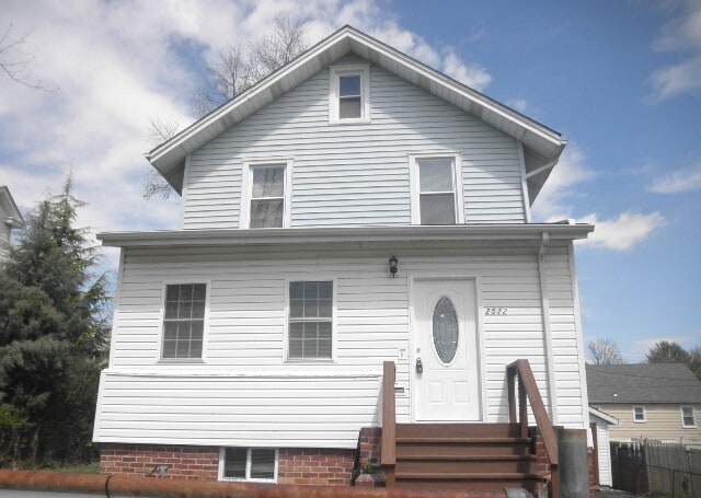 Photo - 2512 Halcyon Ave