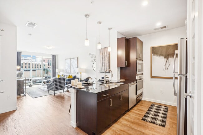 A1 1BR, 1BA - 707SF Bathroom