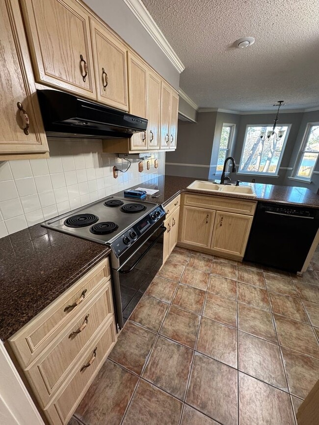 Photo - ** AVAILABLE NOW ** in Waterford Subdivision