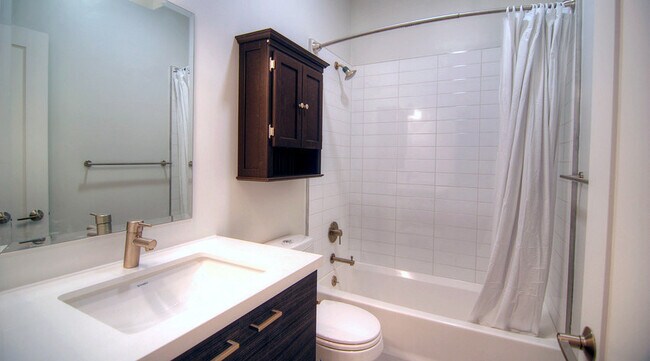 Photo - 1375 Minna St