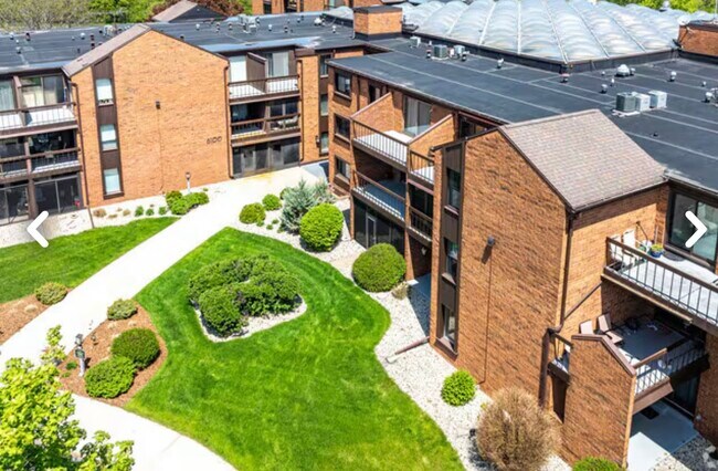 Photo - 5200 S Tuckaway Blvd Unit 250C