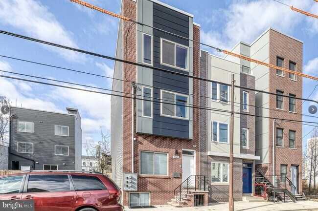 Photo - 1940 N 8th St