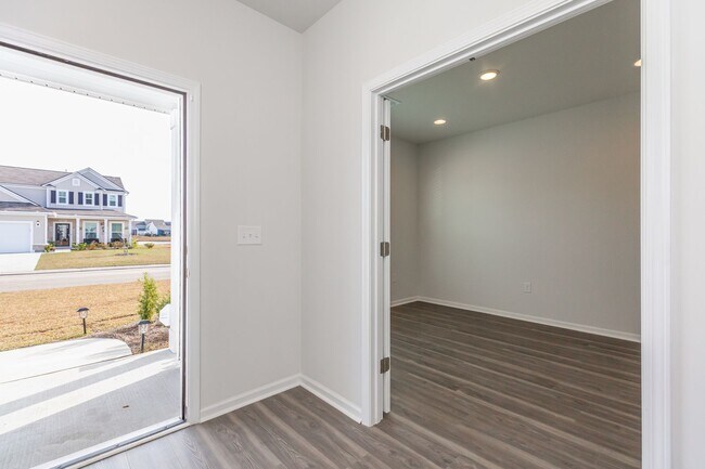 Photo - Welcome to the desirable Berkshire Forest!