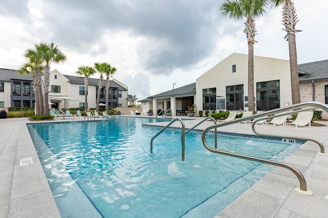 Residences at 393 North Apartments