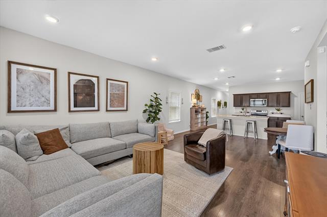 3108 Herrera Dr