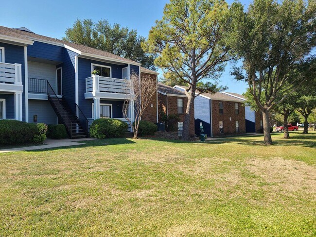 Photo - Post Oaks Apartments