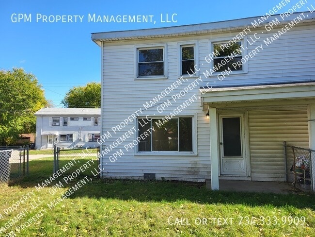 Photo - 1924 Eagle Ct