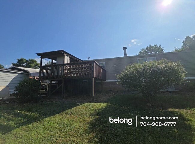 Photo - 857 Stony Point Rd