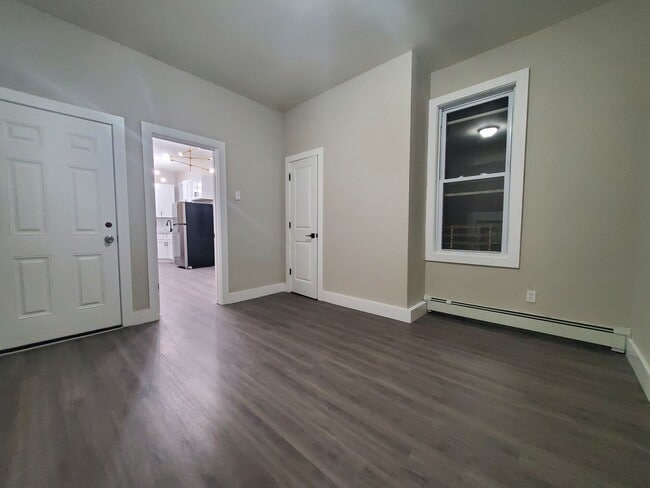 63 Greenville 2R - 61 Greenville Ave Unit 2R