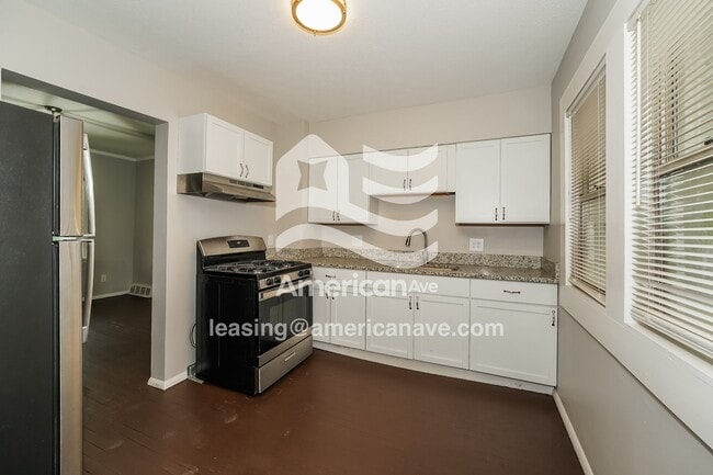 Photo - 5302 Kohout St