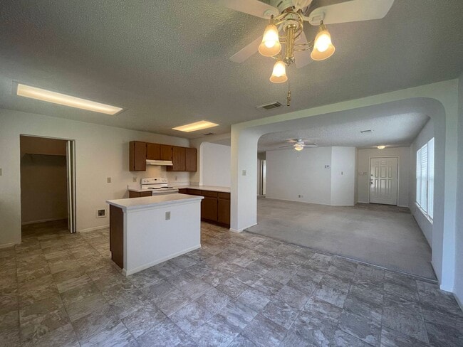 Photo - NICE 3 BEDROOM FEATURING AN ISLAND KITCHEN...