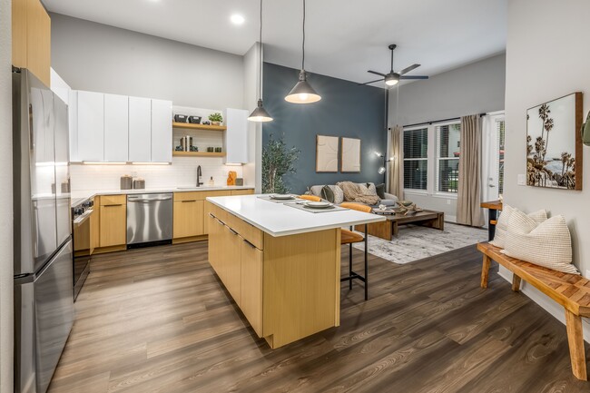 Photo - Parkway Crossings