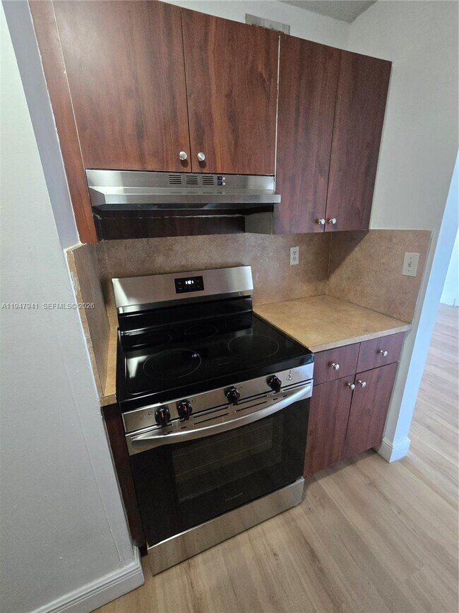 Photo - 7423 SW 152nd Ave Unit 10-203